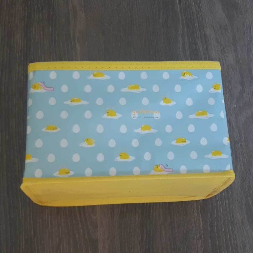 1 HR sale 🎈Gudetama foldable makeup box - Picture 2 of 5